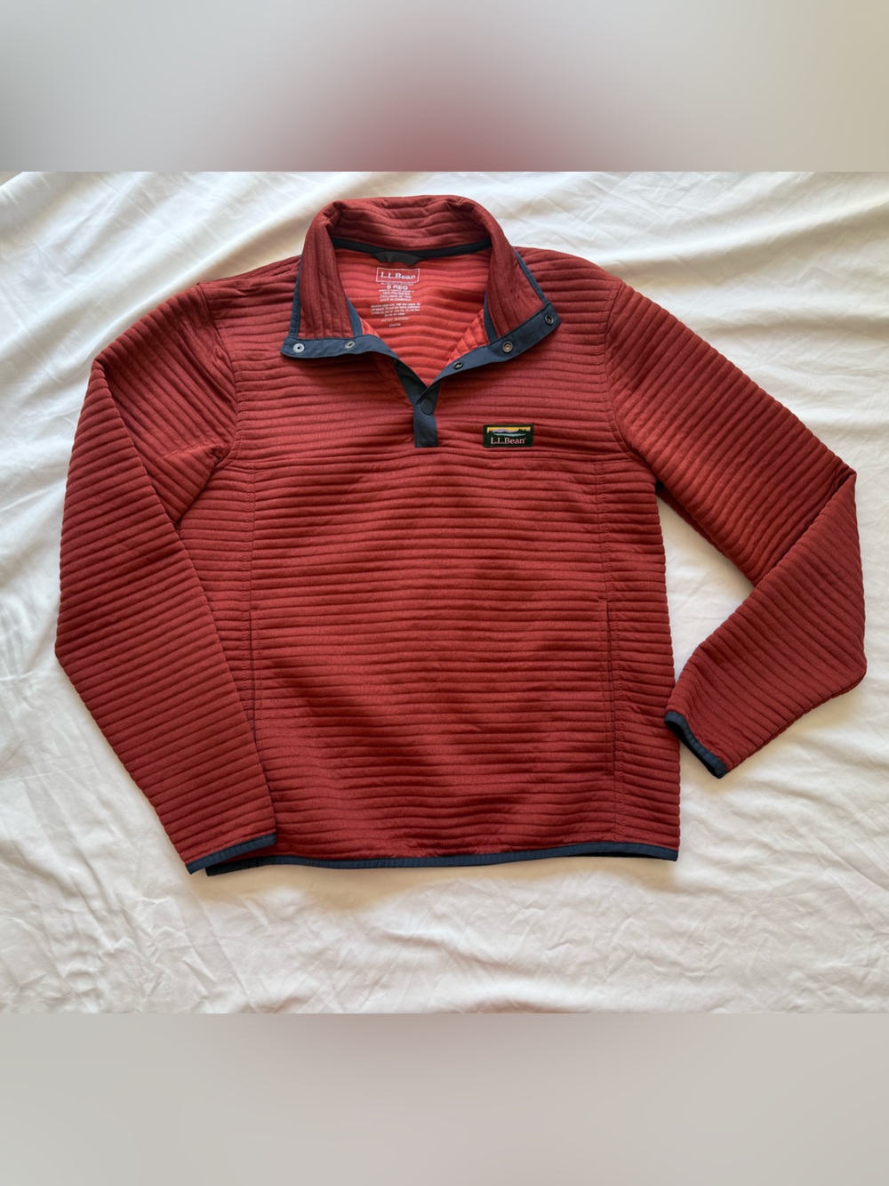 L.L. Bean Men's Brick Red Quilted airlight Pullover